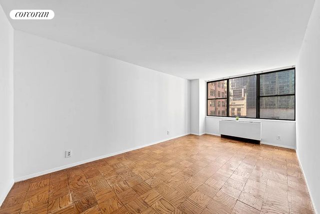 301 E 45th St Apt 7D, New York City, NY 10017