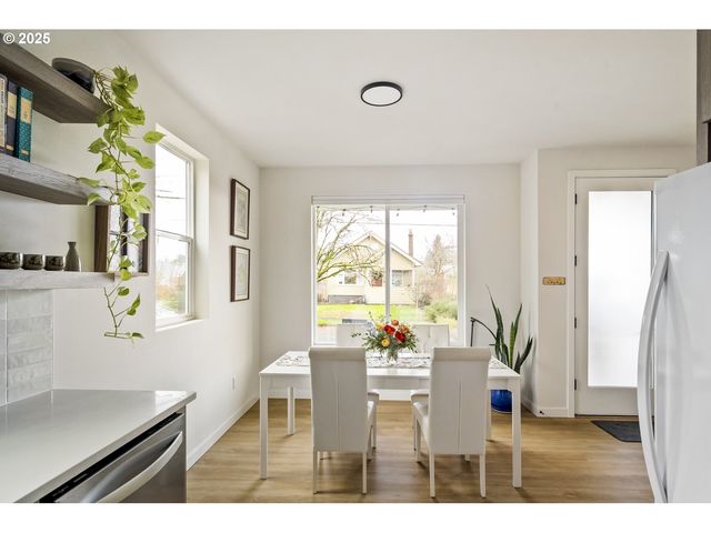 6276 Ne 6TH Ave, Portland, OR 97211