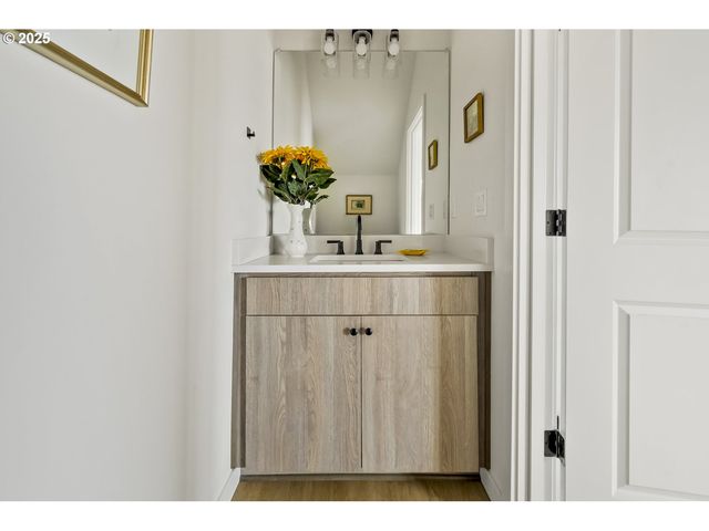 6276 Ne 6TH Ave, Portland, OR 97211