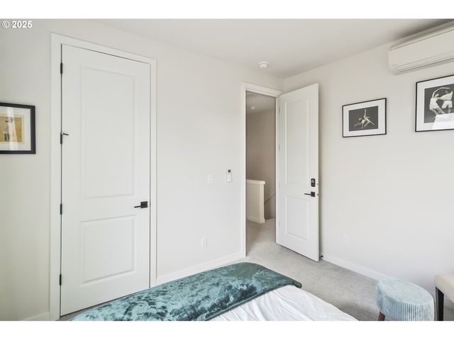 6276 Ne 6TH Ave, Portland, OR 97211