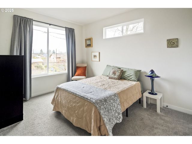 6276 Ne 6TH Ave, Portland, OR 97211