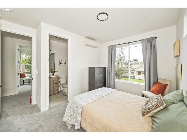 6276 Ne 6TH Ave, Portland, OR 97211