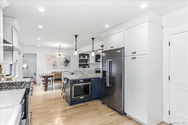 1214 Maple Avenue, South Hempstead, NY 11550