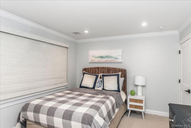 1214 Maple Avenue, South Hempstead, NY 11550
