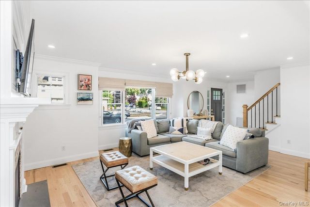 1214 Maple Avenue, South Hempstead, NY 11550