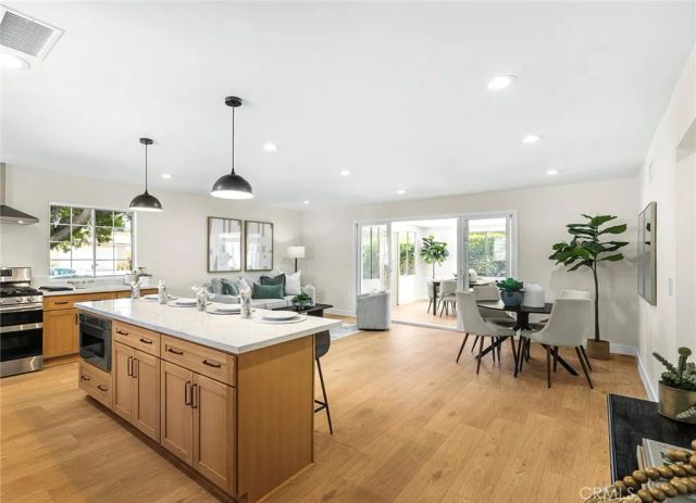 1944 E Lomita Avenue, Orange, CA 92867