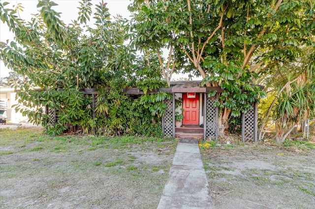 1604 OMAHA STREET, Palm Harbor, FL 34683