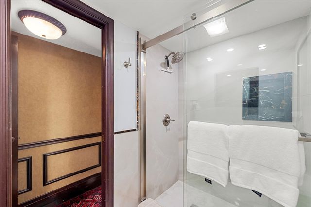 1223 Hillsboro Mile 6, Hillsboro Beach, FL 33062