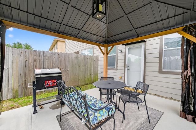 14417 Birch Knoll Lane, Houston, TX 77047