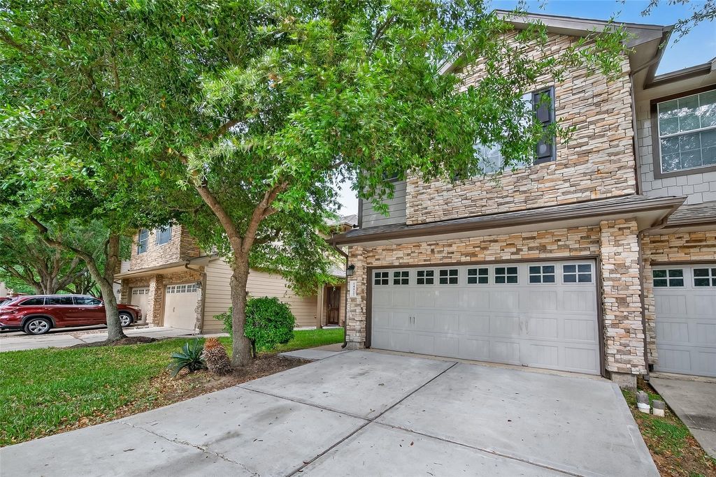 14417 Birch Knoll Lane, Houston, TX 77047