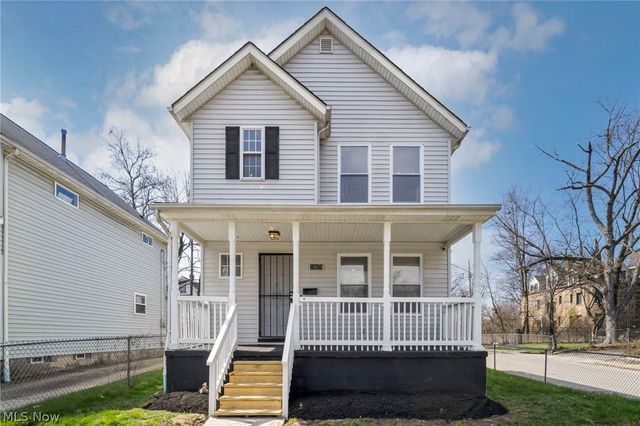 10870 Mount Overlook Avenue, Cleveland, OH 44104