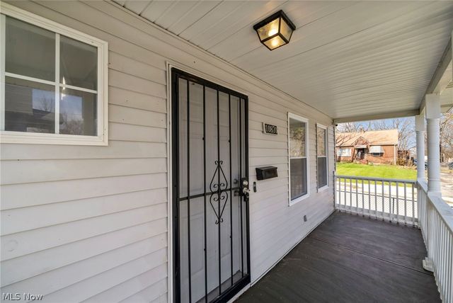 10870 Mount Overlook Avenue, Cleveland, OH 44104