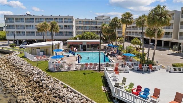 2506 N ROCKY POINT DRIVE 275, Tampa, FL 33607