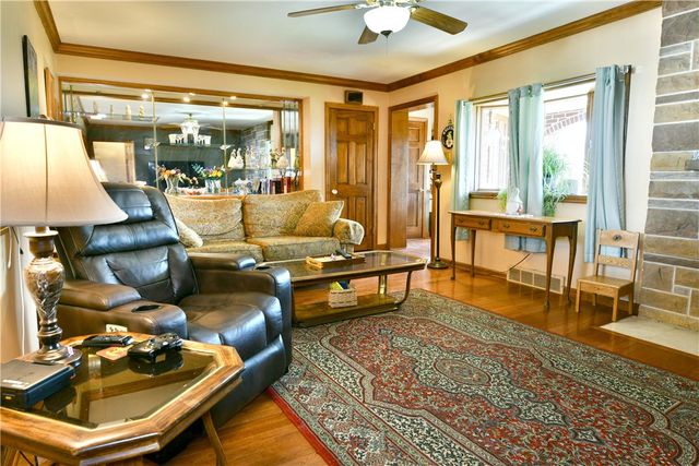 1001 Grant St, Monaca, PA 15061