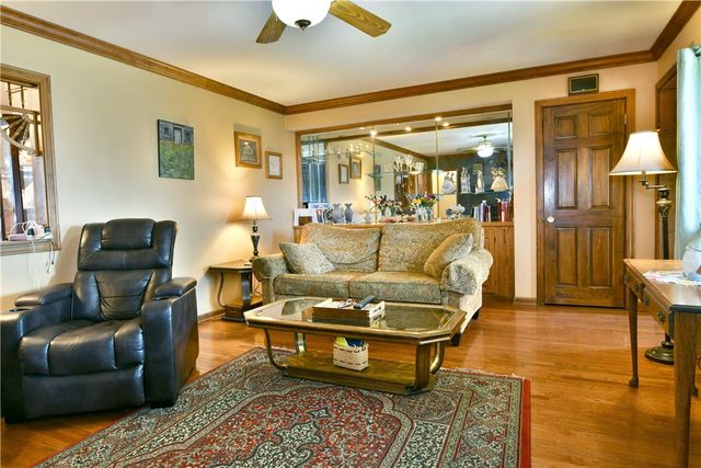 1001 Grant St, Monaca, PA 15061