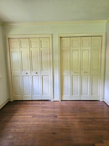 1018 Morningside LN, Martinsville, VA 24112
