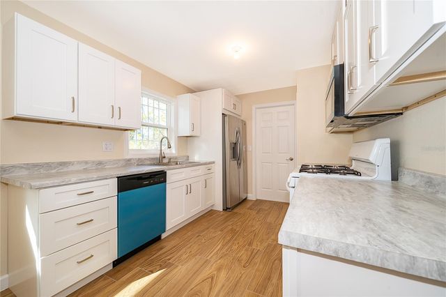 141 ALHAMBRA AVENUE, Altamonte Springs, FL 32714