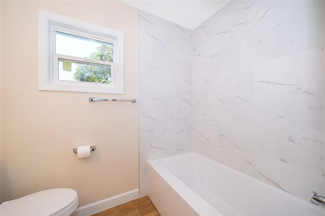 141 ALHAMBRA AVENUE, Altamonte Springs, FL 32714