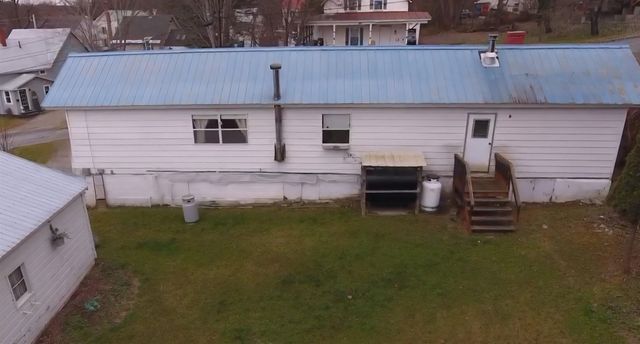 30 Moutain Avenue, St. Johnsbury, VT 05819