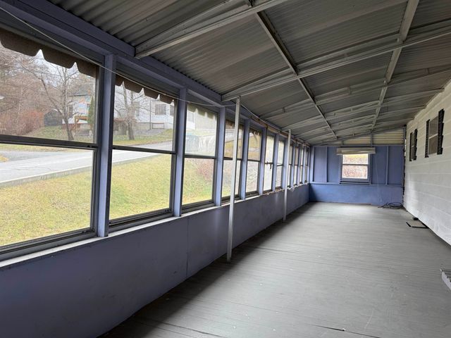 30 Moutain Avenue, St. Johnsbury, VT 05819