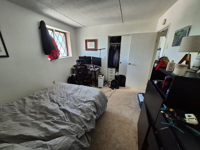 301 Lowell St 32, Somerville, MA 02145