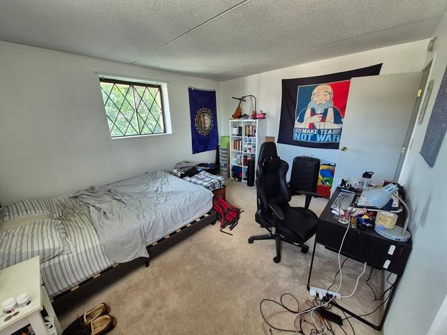 301 Lowell St 32, Somerville, MA 02145