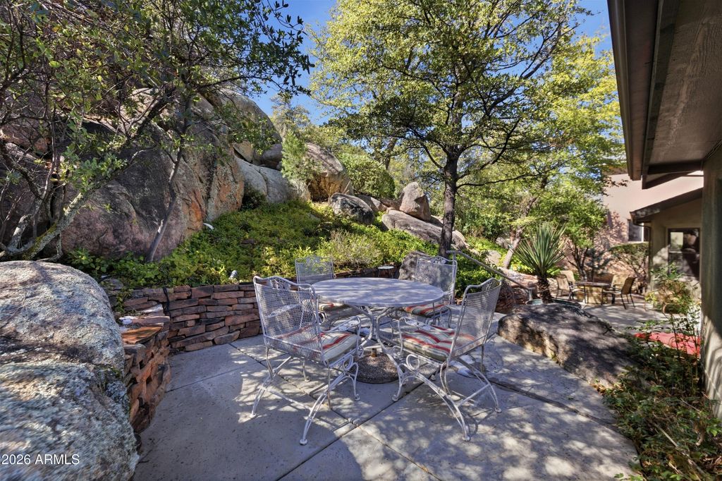Image 27 of property listing at 1674 Granite Springs Drive, Prescott, AZ 86305