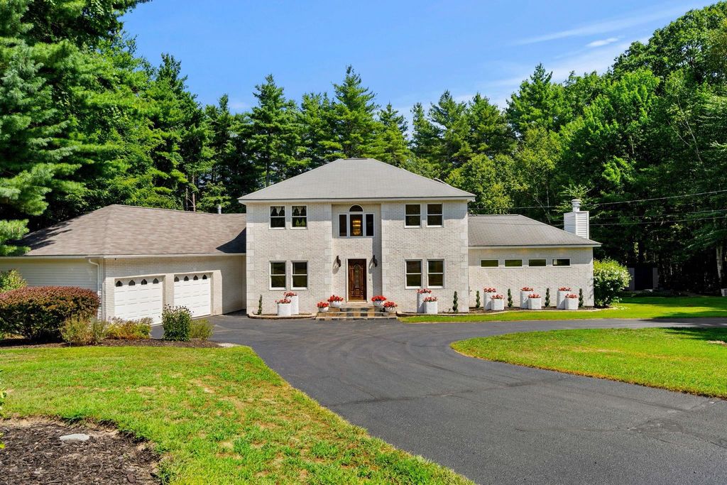 49 Parker Road, Shirley, MA 01464