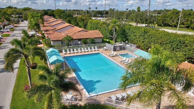 6112 Huntwick Terrace 106, Delray Beach, FL 33484