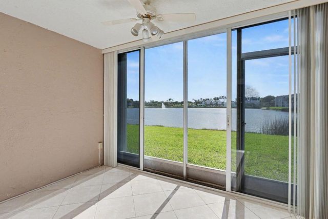 6112 Huntwick Terrace 106, Delray Beach, FL 33484