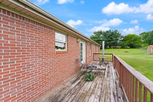 248 Harts Place Drive, Somerset, KY 42501
