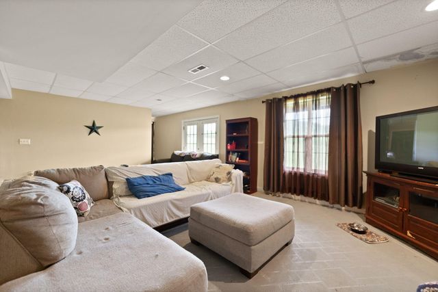 248 Harts Place Drive, Somerset, KY 42501