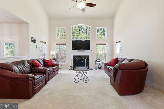 5823 DEEP CREEK DR, Fredericksburg, VA 22407