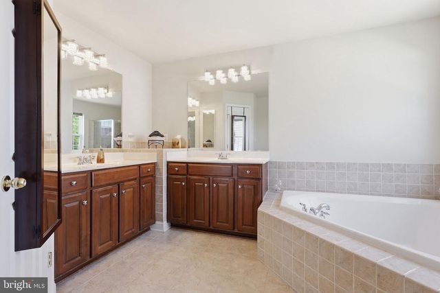 5823 DEEP CREEK DR, Fredericksburg, VA 22407