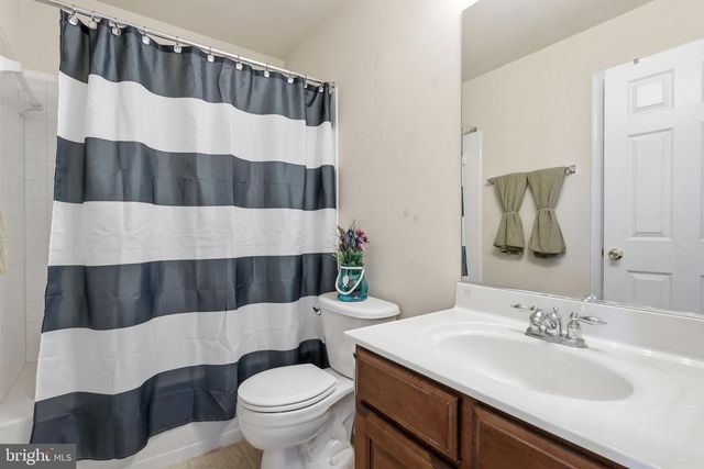5823 DEEP CREEK DR, Fredericksburg, VA 22407