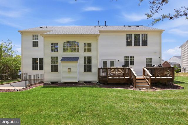 5823 DEEP CREEK DR, Fredericksburg, VA 22407