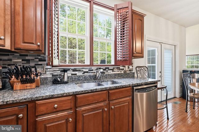5823 DEEP CREEK DR, Fredericksburg, VA 22407