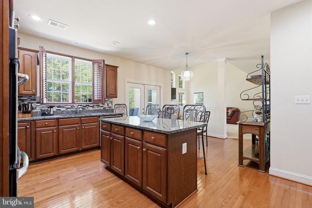 5823 DEEP CREEK DR, Fredericksburg, VA 22407