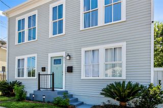 811 10th Street, Galveston, TX 77550