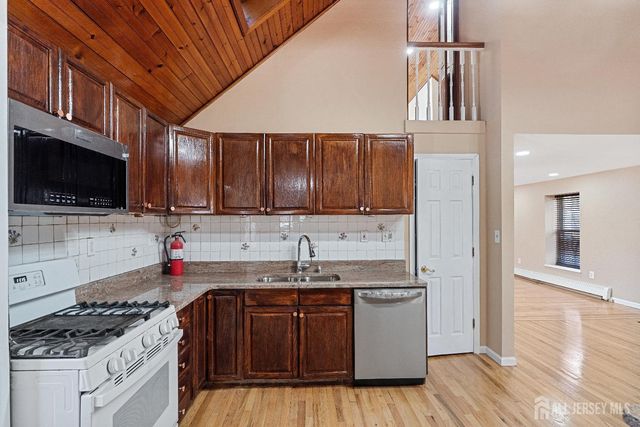 3850 Route 27 Route, South Brunswick, NJ 08540