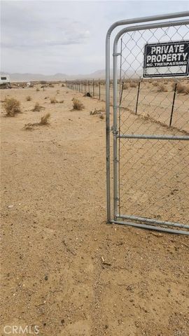 0 0452143210000, Lucerne Valley, CA 92356