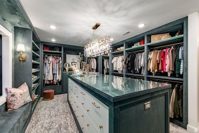 4605 S LEDGEMONT DR, Salt Lake City, UT 84124