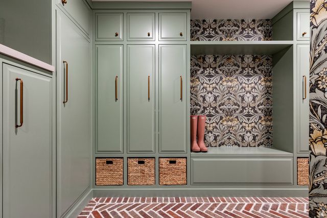 4605 S LEDGEMONT DR, Salt Lake City, UT 84124