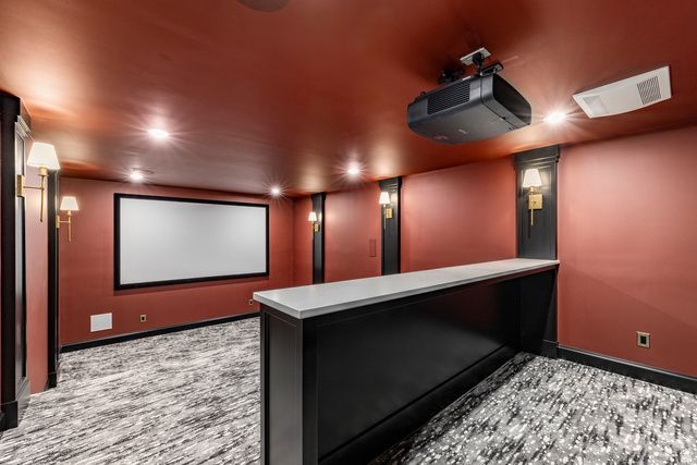 4605 S LEDGEMONT DR, Salt Lake City, UT 84124