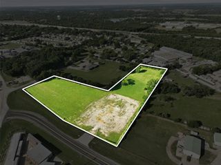 2507 Spur 469, Ennis, TX 75119