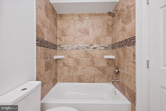 1815 N WARWICK AVE, Baltimore, MD 21216