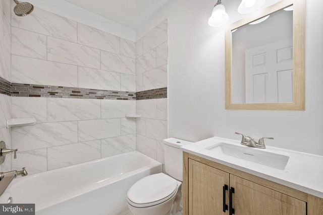 1815 N WARWICK AVE, Baltimore, MD 21216