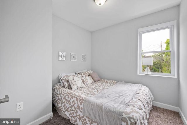 1815 N WARWICK AVE, Baltimore, MD 21216