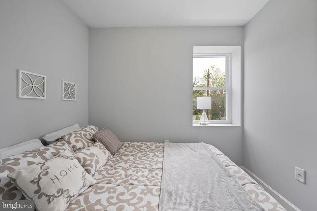 1815 N WARWICK AVE, Baltimore, MD 21216