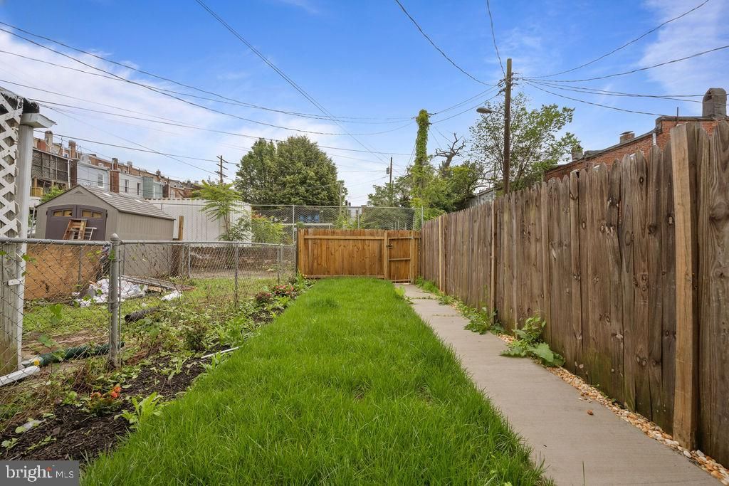 1815 N WARWICK AVE, Baltimore, MD 21216